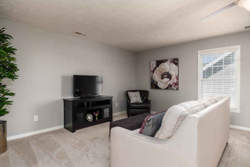 Owensboro New Homes at Keeneland Trace Thompson Homes