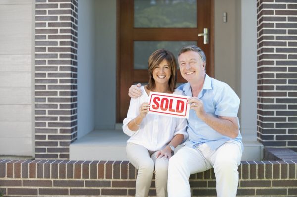 How to Stage Your Existing Home to Sell